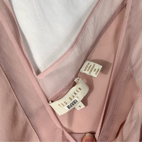 Ted Baker London Pastel Blush Pink Mesh Detail 100% Silk Blouse Tank Top Size 4 - Picture 4 of 6